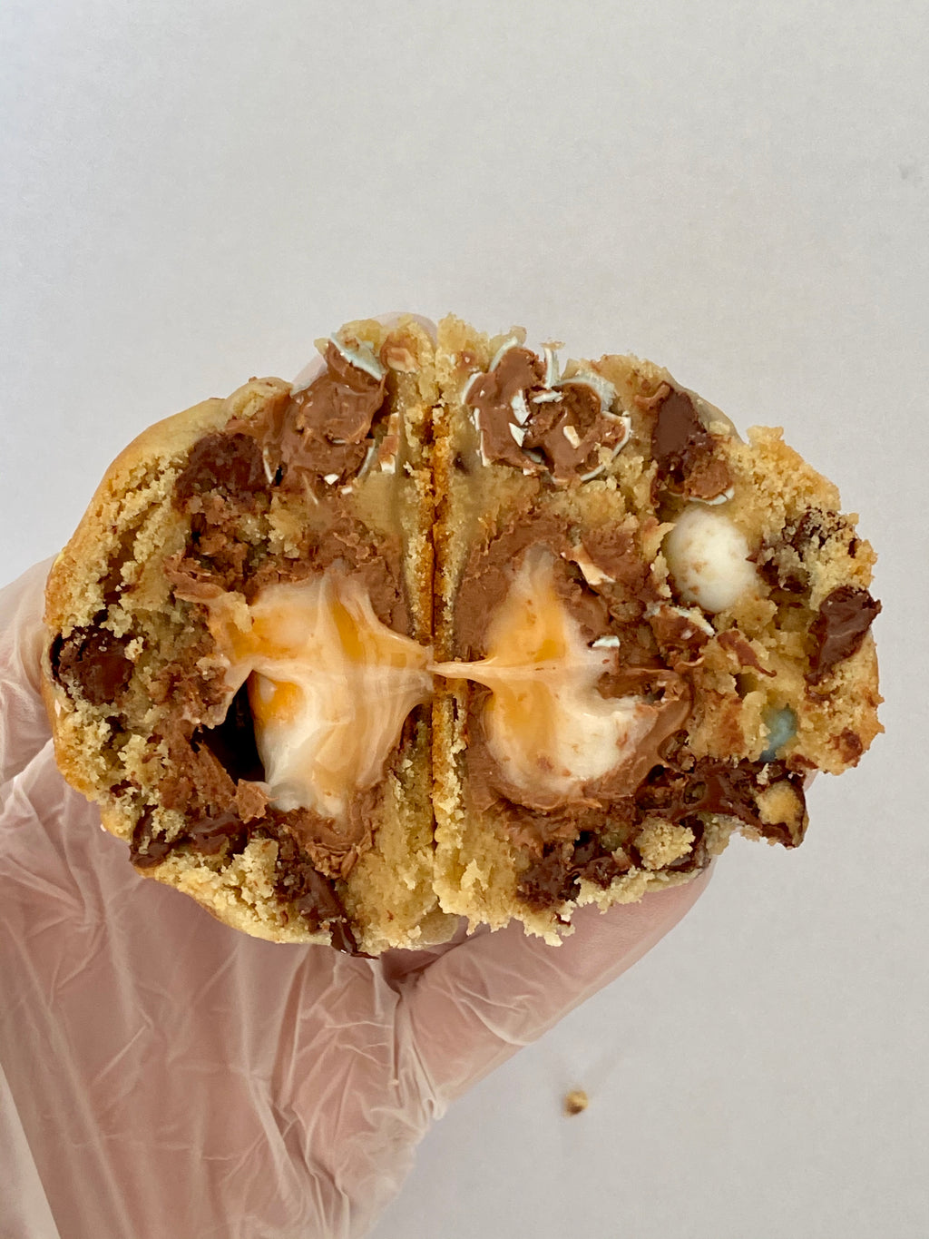 GLUTEN FREE: LIMITED EDITION CADBURY EGG