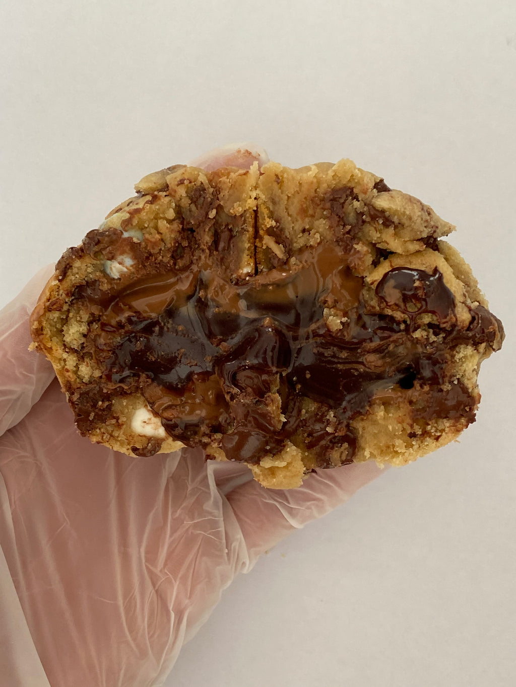 GLUTEN FREE: LIMITED EDITION CADBURY EGG